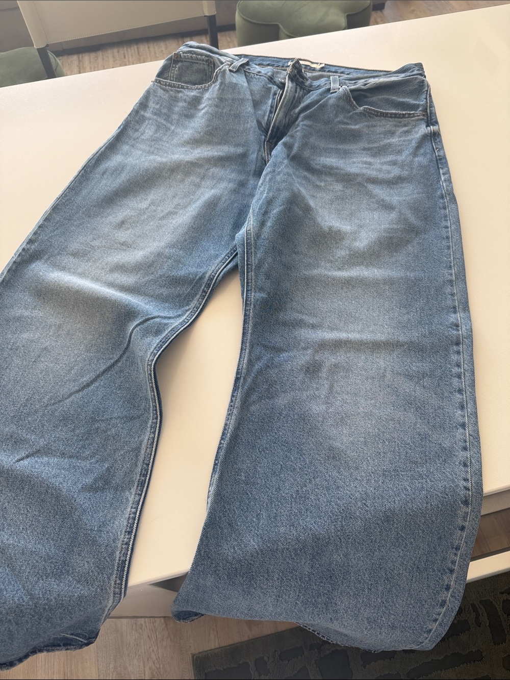 Levi's women’s Light Blue Straight-Leg Jeans